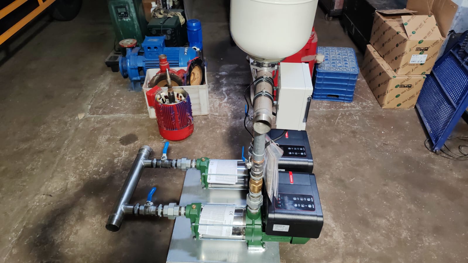 equipo presurizador inteligente de dos bombas alimentacion trifasica